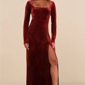Elegant Burgundy Long Sleeve Dress
